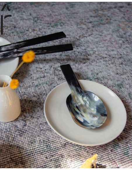 CUILLERE A RIZ EN CORNE